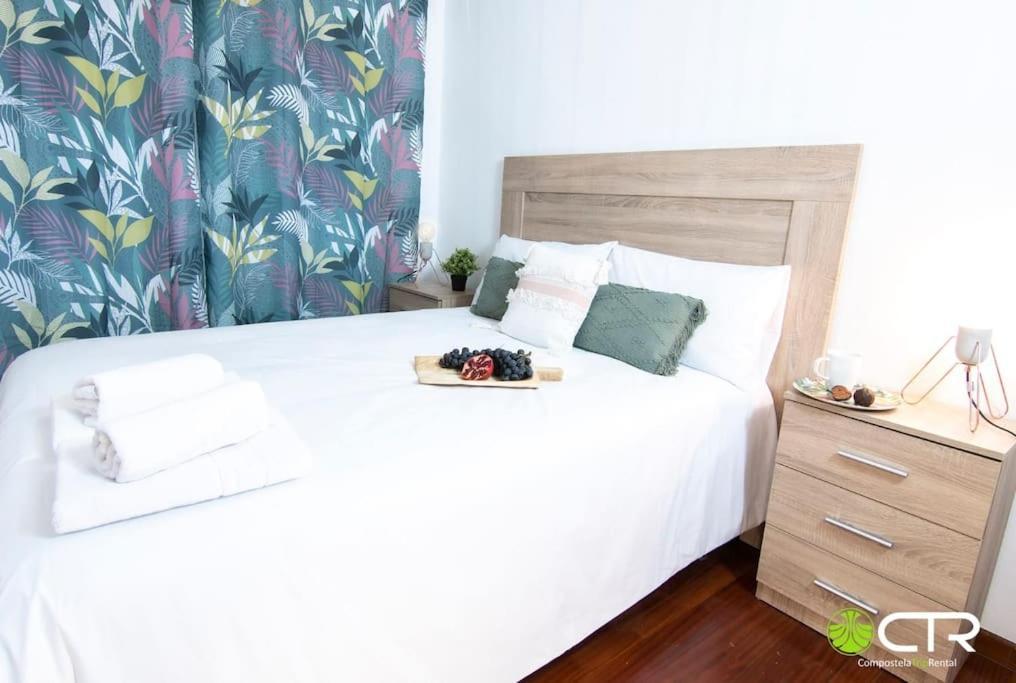Large Complete Apartment, In The Center With Balcony Santiago de Compostela Exterior foto