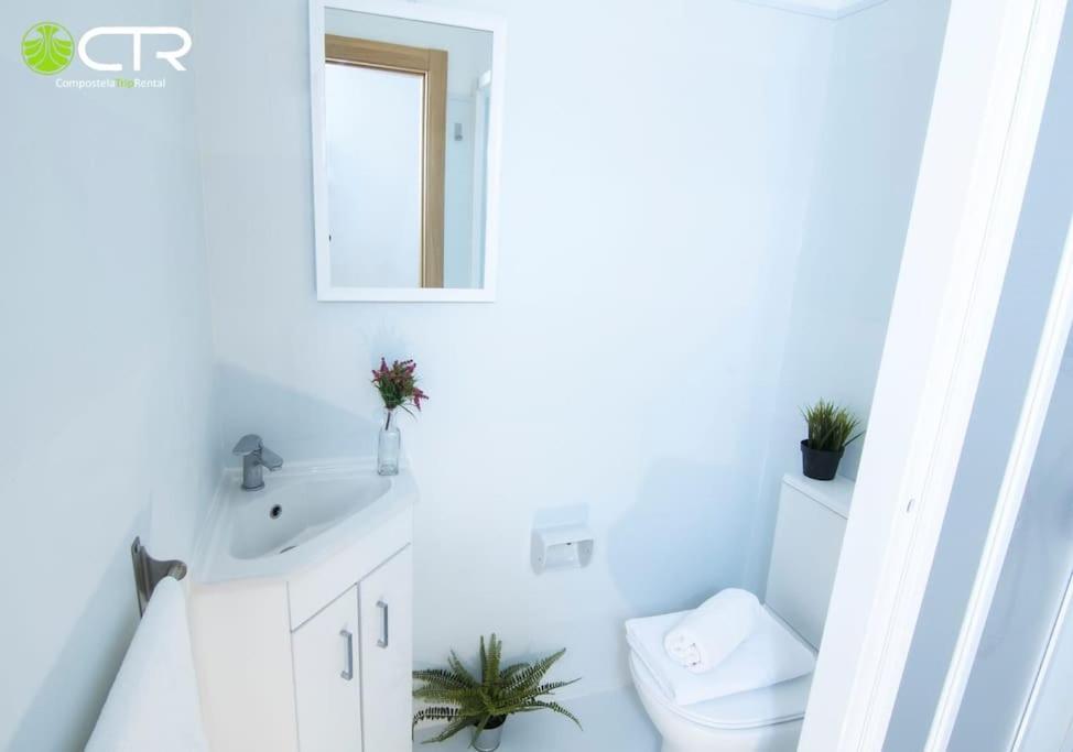 Large Complete Apartment, In The Center With Balcony Santiago de Compostela Exterior foto