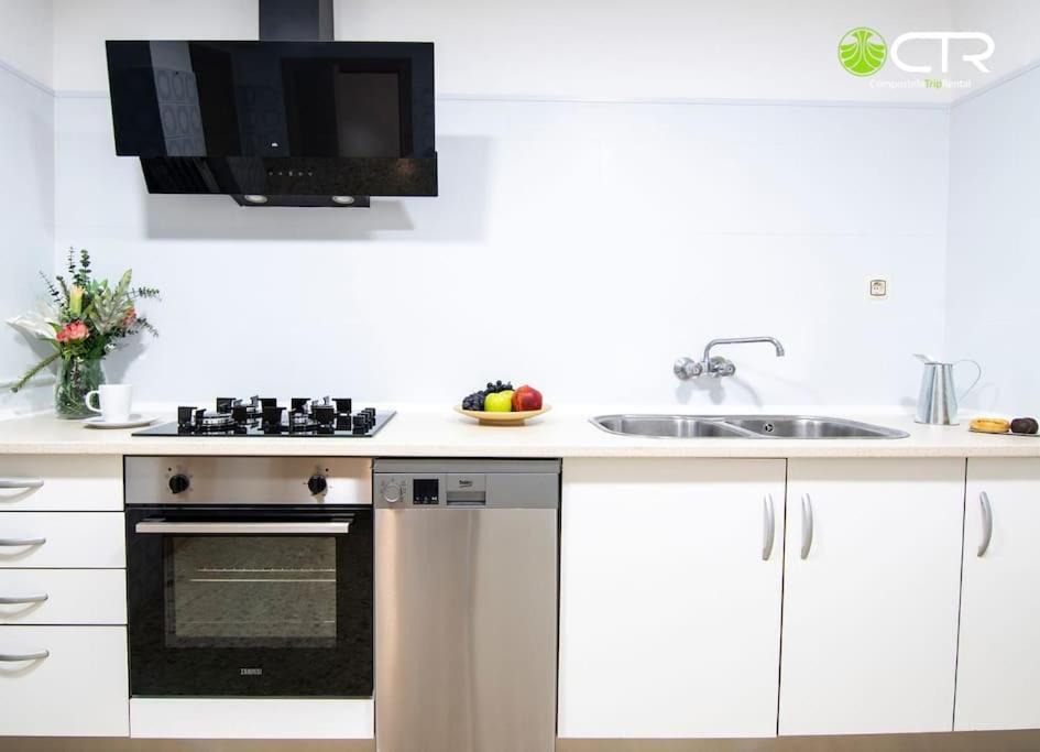 Large Complete Apartment, In The Center With Balcony Santiago de Compostela Exterior foto